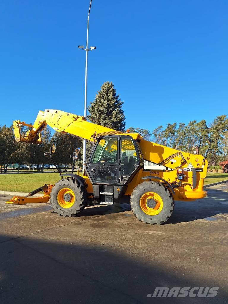 JCB 540-200 540-200 Mitmeotstarbelised laadurid
