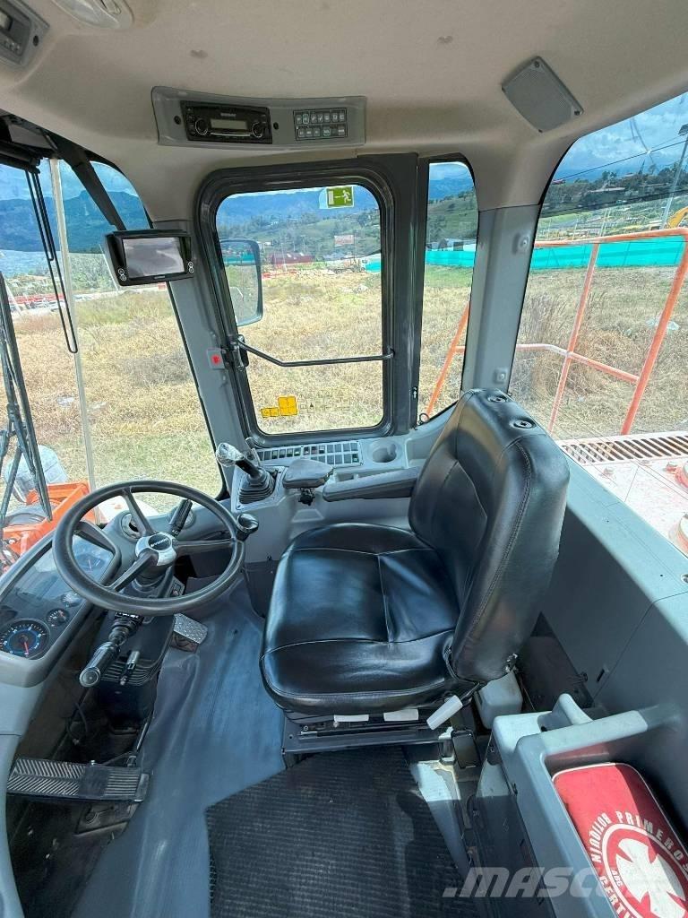 Doosan DL420A Rataslaadurid