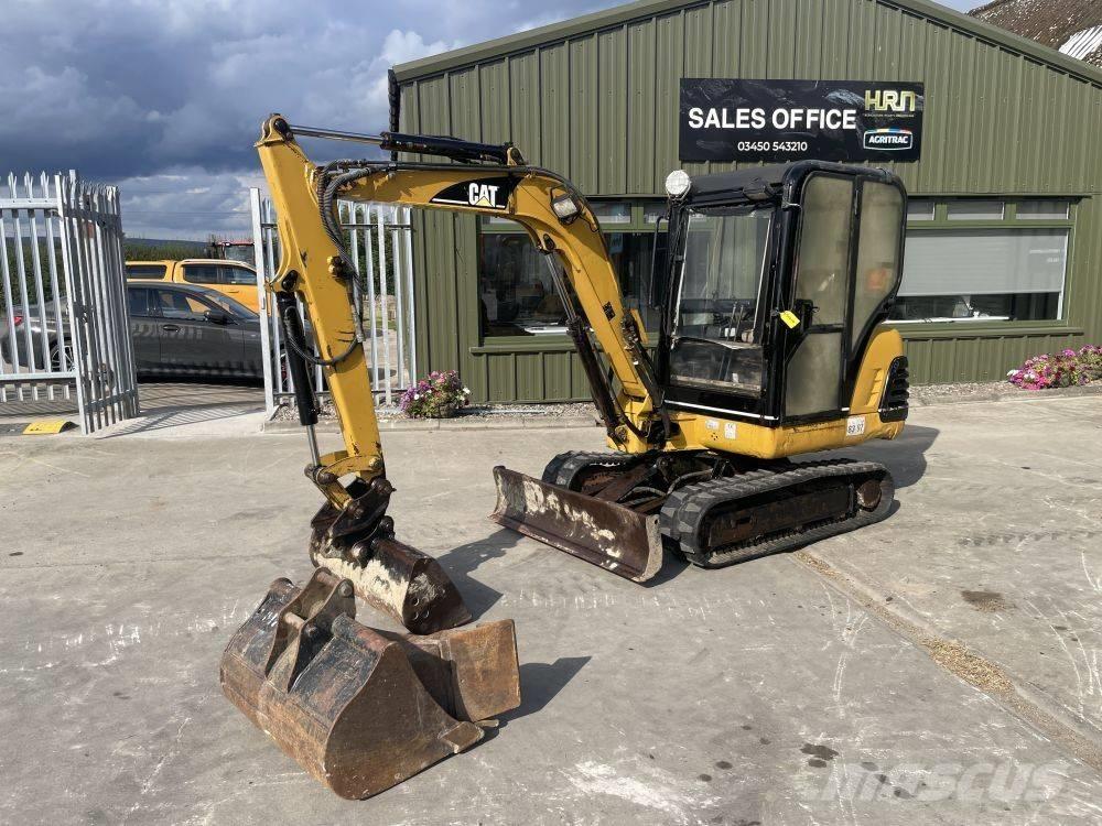 CAT 302.5 Miniekskavaatorid < 7 t