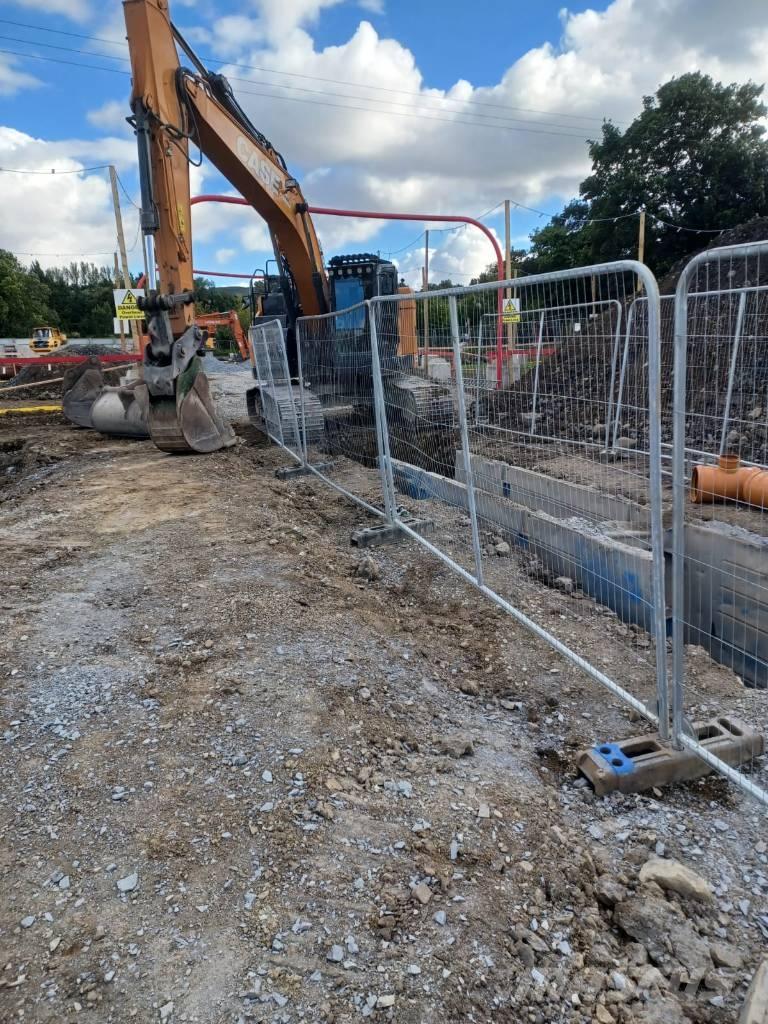 CASE CX 245 D Roomikekskavaatorid