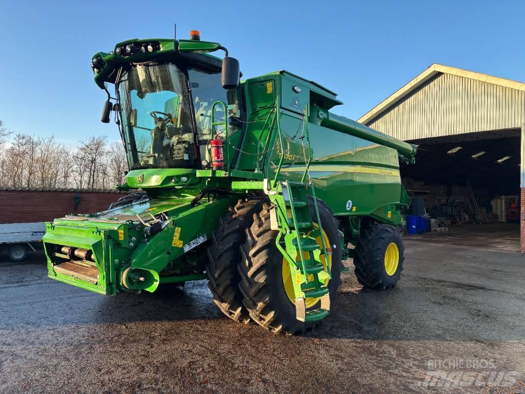 John Deere T670I 4WD Teraviljakombainid