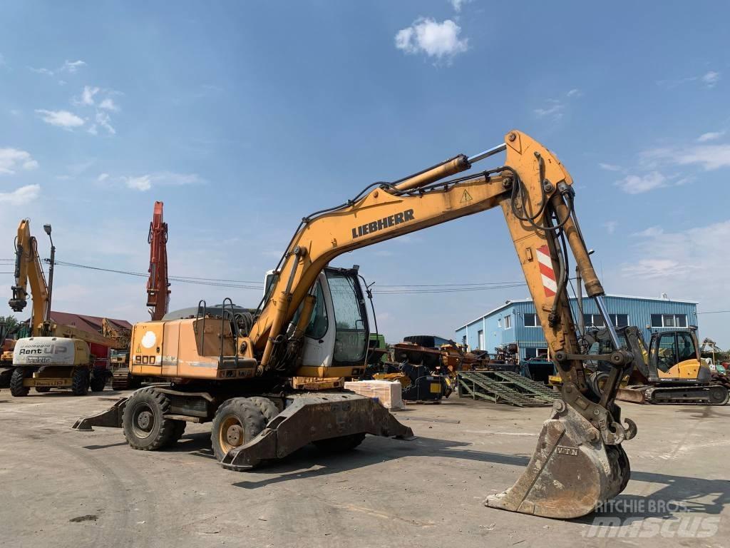 Liebherr A 900 C Ratasekskavaatorid