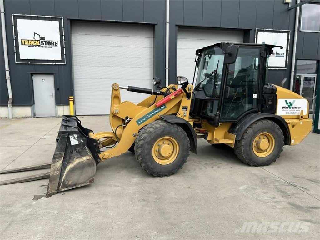 CAT 906M (8758) Mitmeotstarbelised laadurid