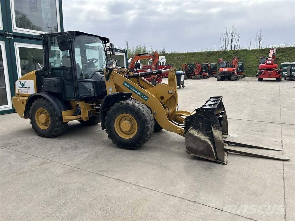 CAT 906M (8758) Mitmeotstarbelised laadurid