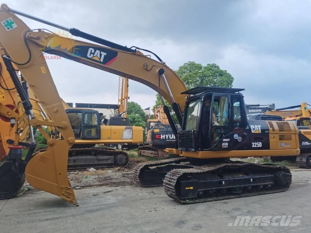 CAT 325 D Roomikekskavaatorid
