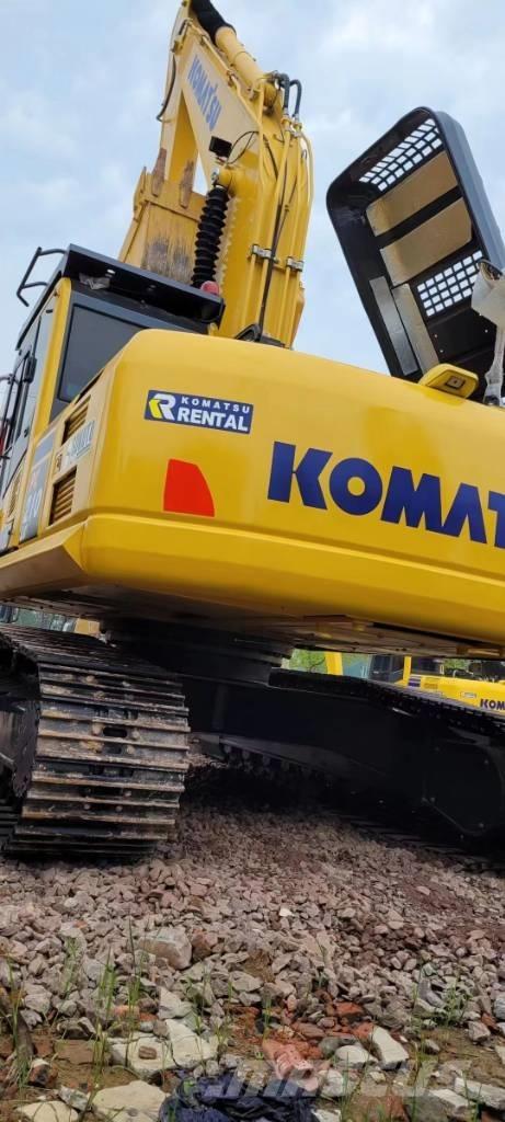 Komatsu 210LC-8 Roomikekskavaatorid