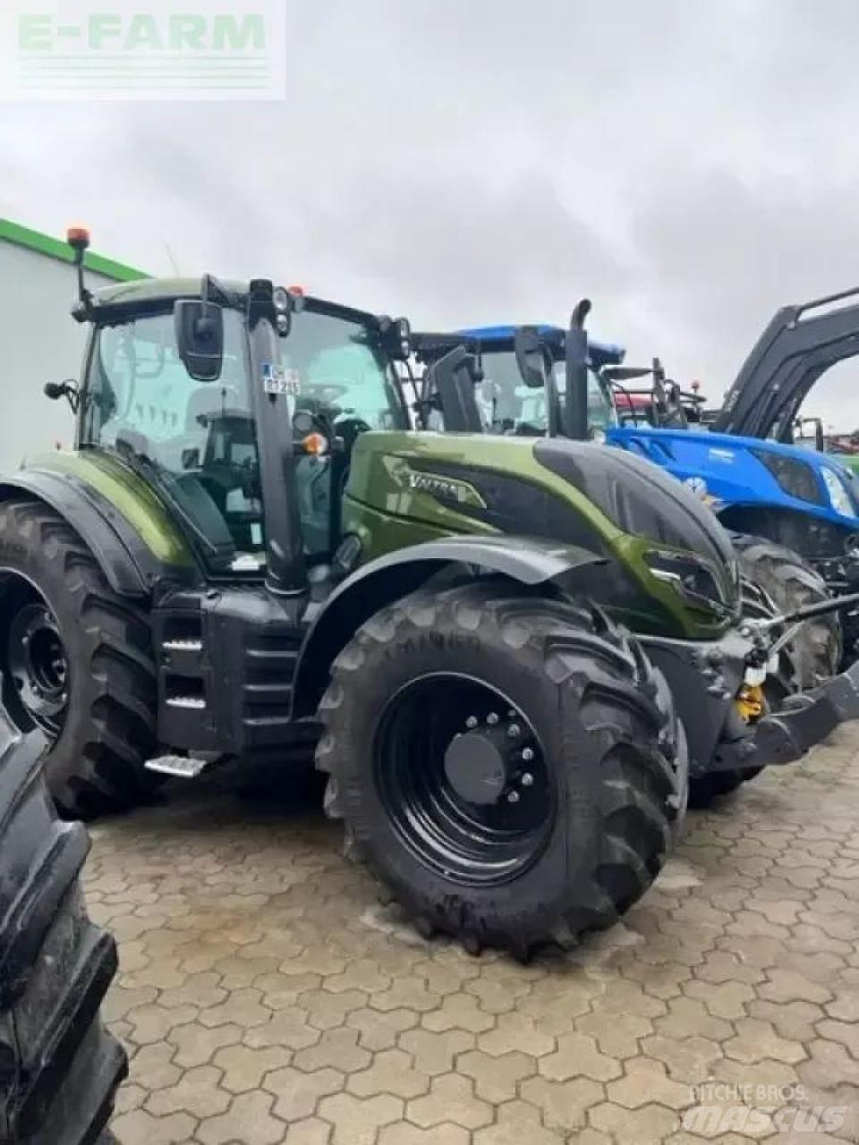 Valtra t215a Traktorid