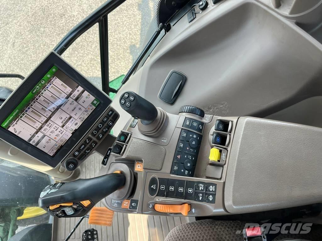 John Deere 6230 R Traktorid
