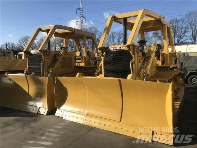 CAT D 7 G Buldooserid