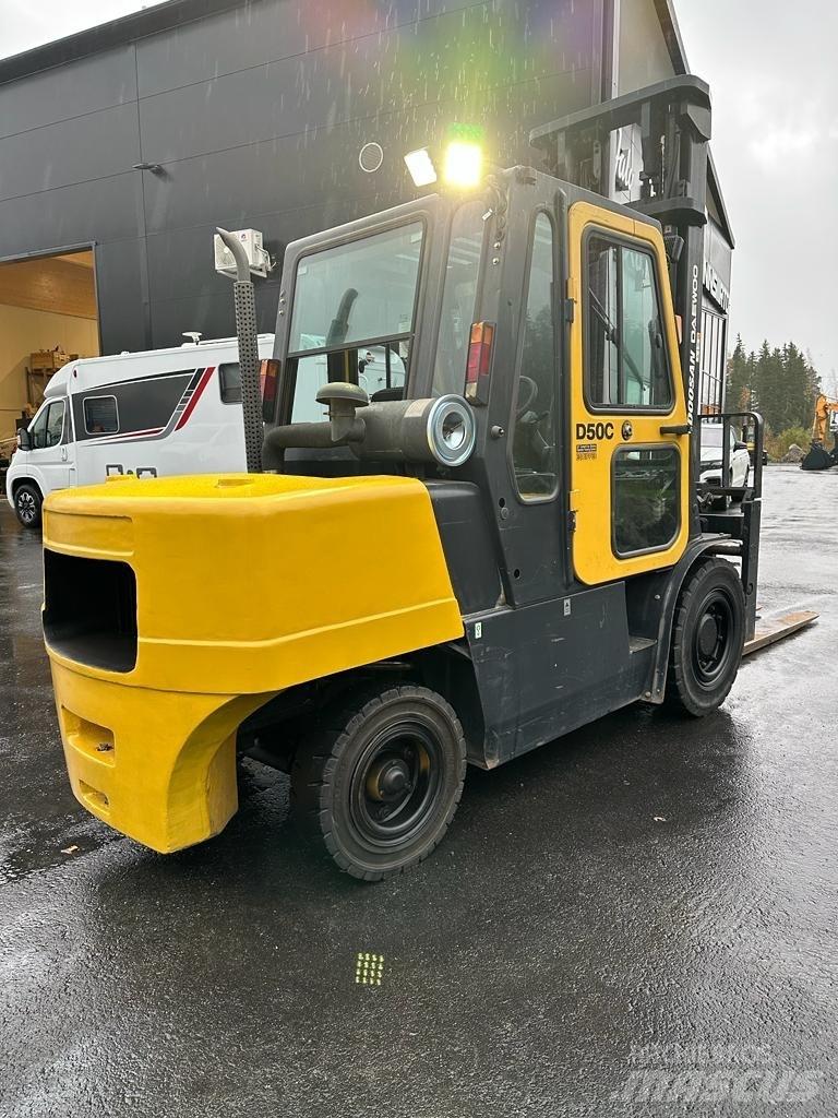 Doosan Daewoo D50-C2 Diiseltõstukid