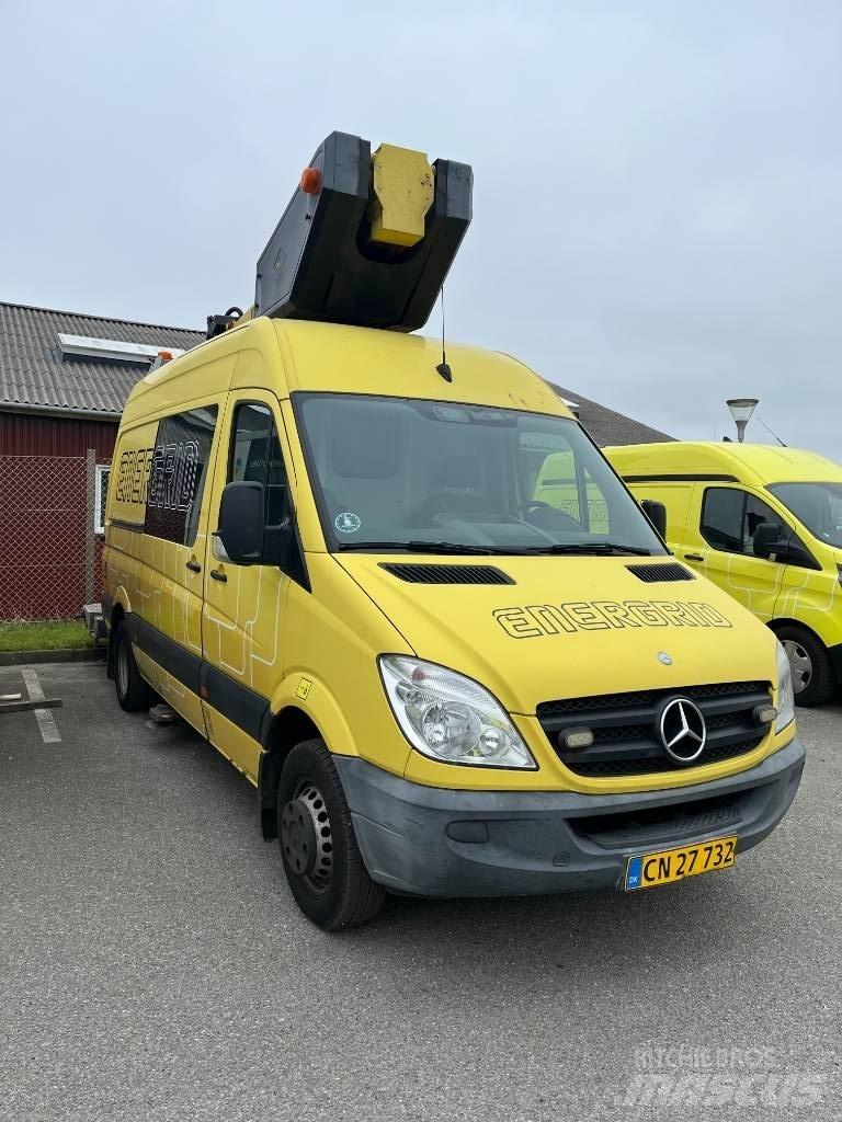 VERSALIFT VT-145-F Auto korvtõstukid