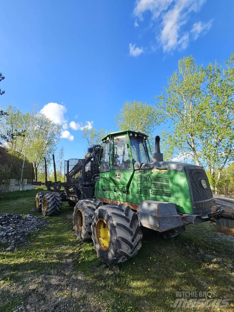 John Deere 1510 G Forwarderid