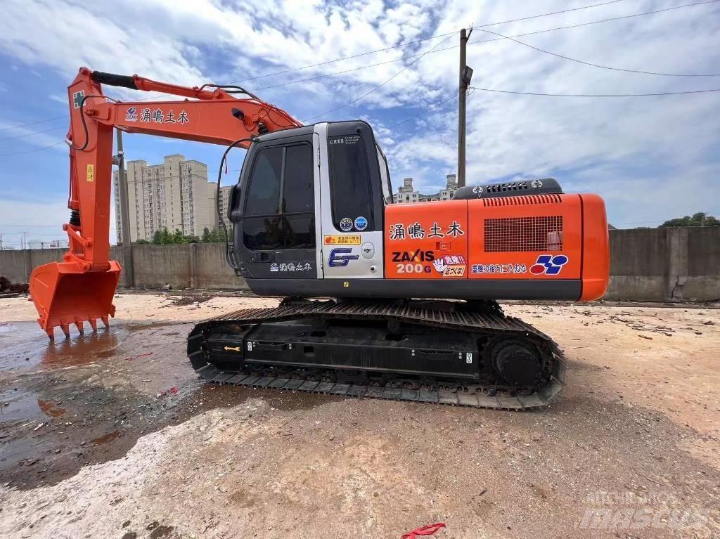 Hitachi ZX 200-6 Roomikekskavaatorid