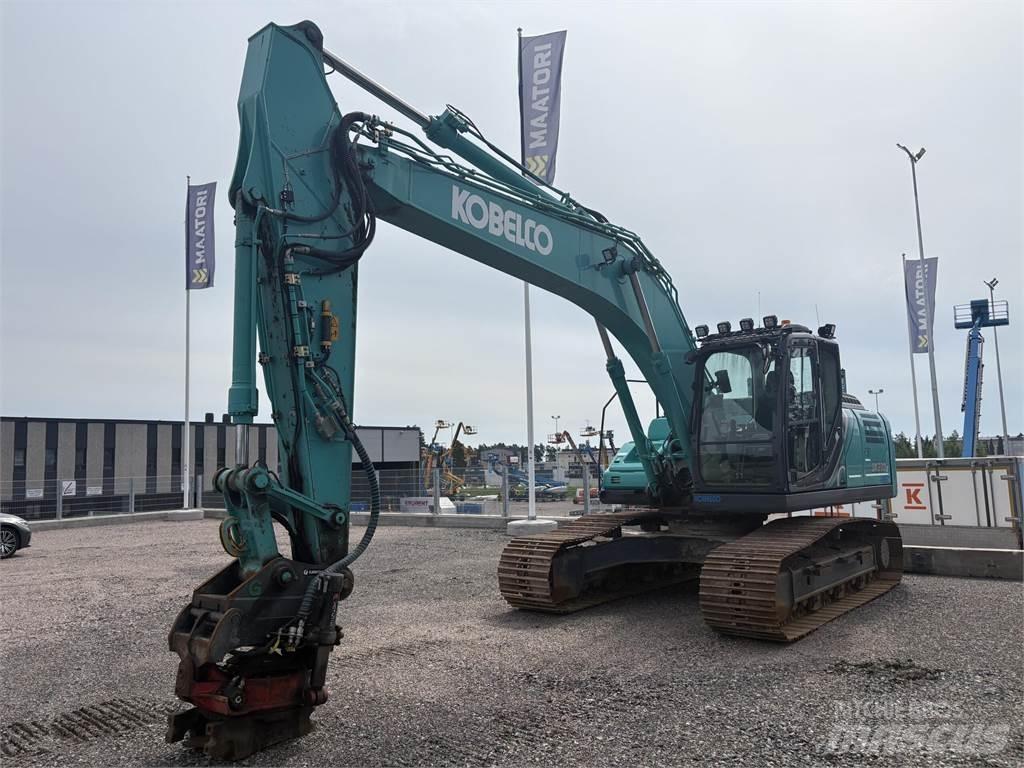 Kobelco SK210LC-10 Roomikekskavaatorid