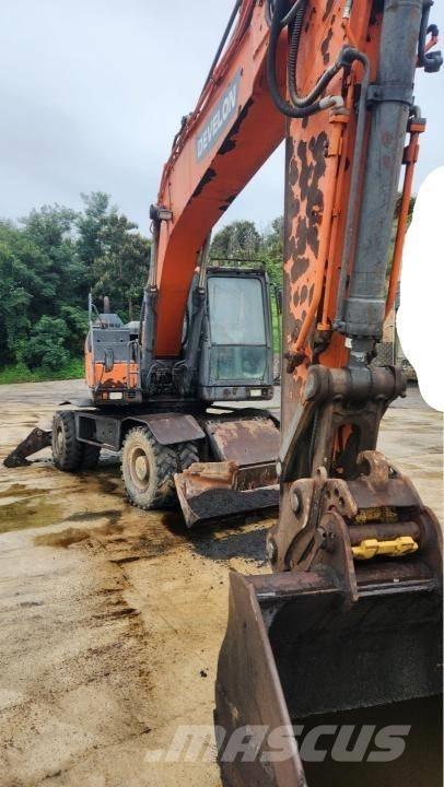 Doosan DX 210 W Ratasekskavaatorid