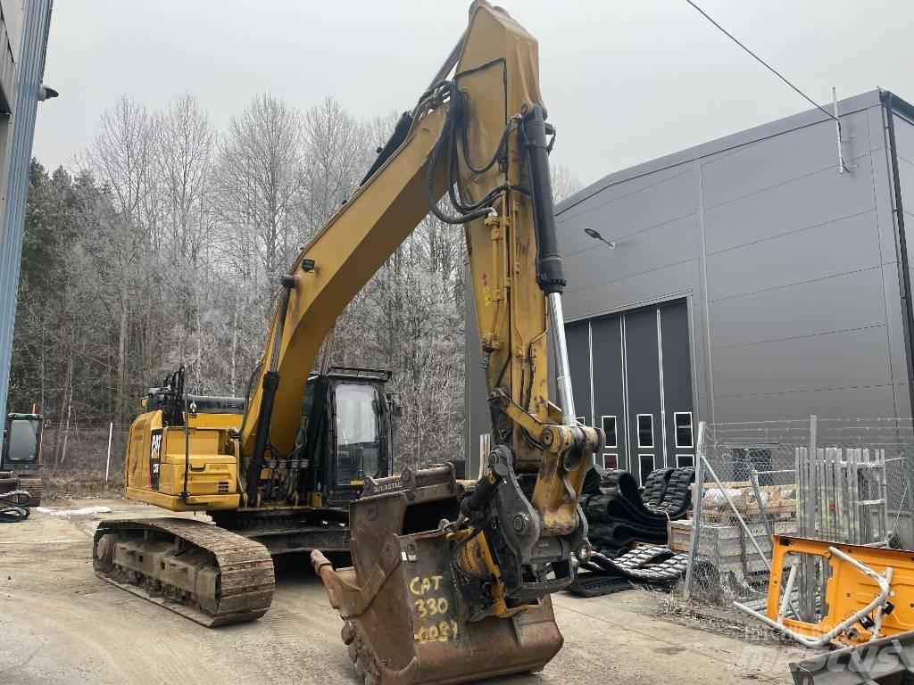 CAT 330 LC Roomikekskavaatorid
