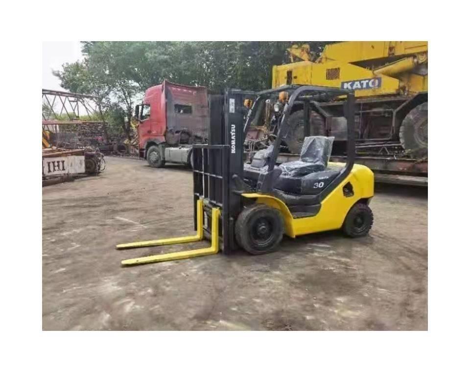 Komatsu 3Ton Diiseltõstukid