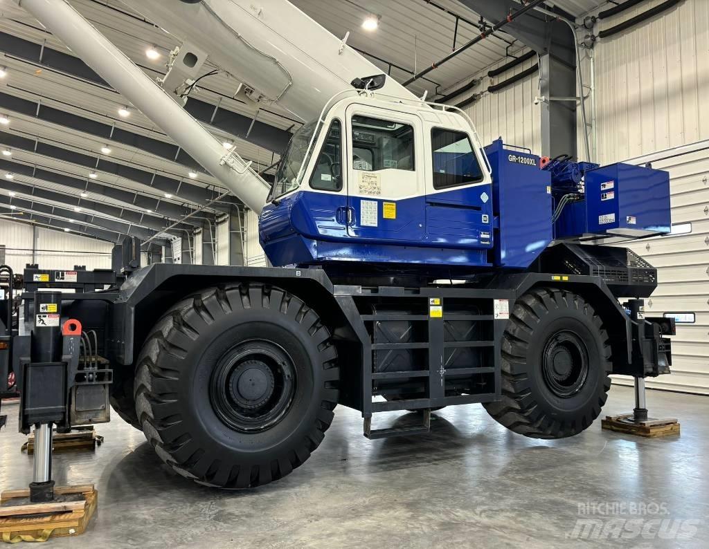 Tadano GR 1200 XL Raske maastiku tõstukid