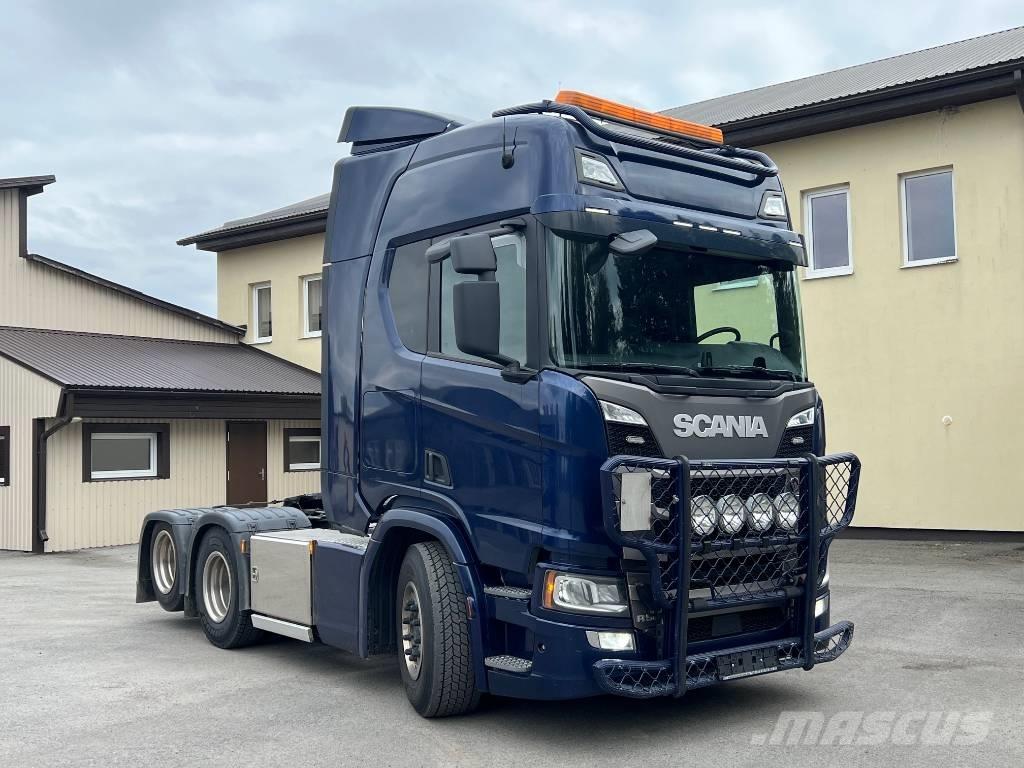 Scania R 500 A6X2NB Sadulveokid