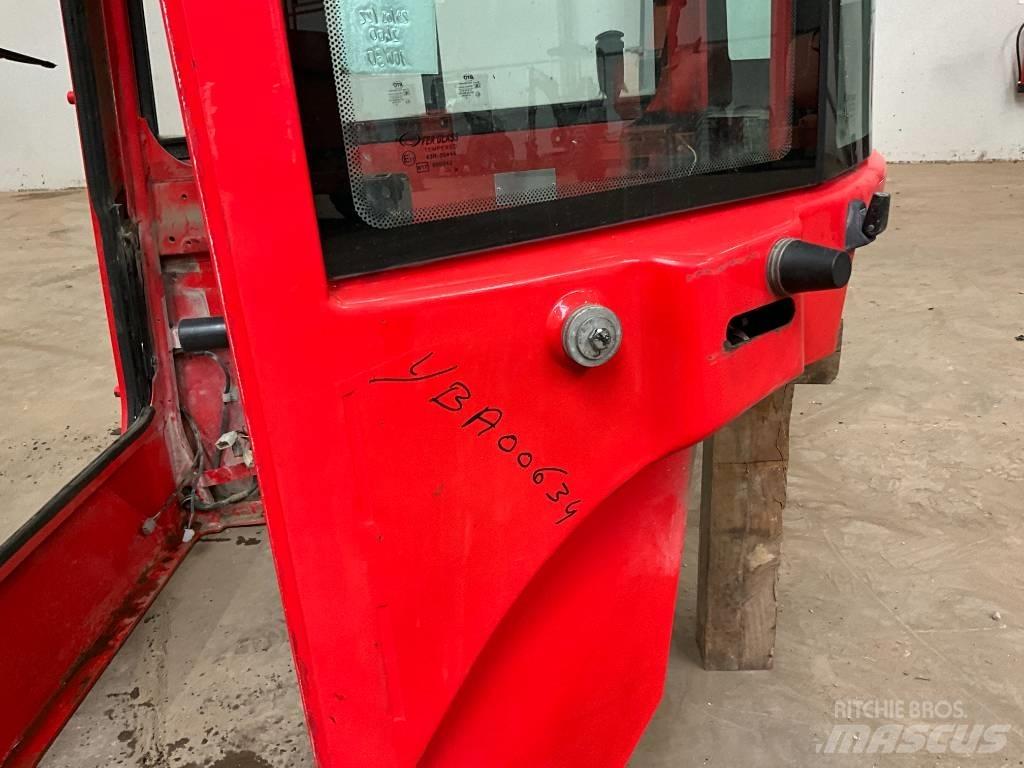 Yanmar Vio 25-6 Kabiinid
