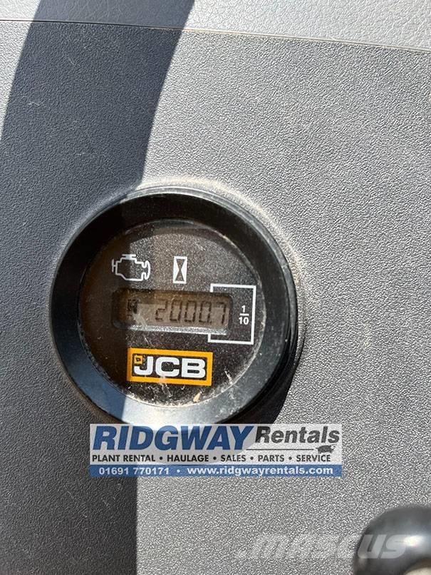 JCB 131 XLC Roomikekskavaatorid