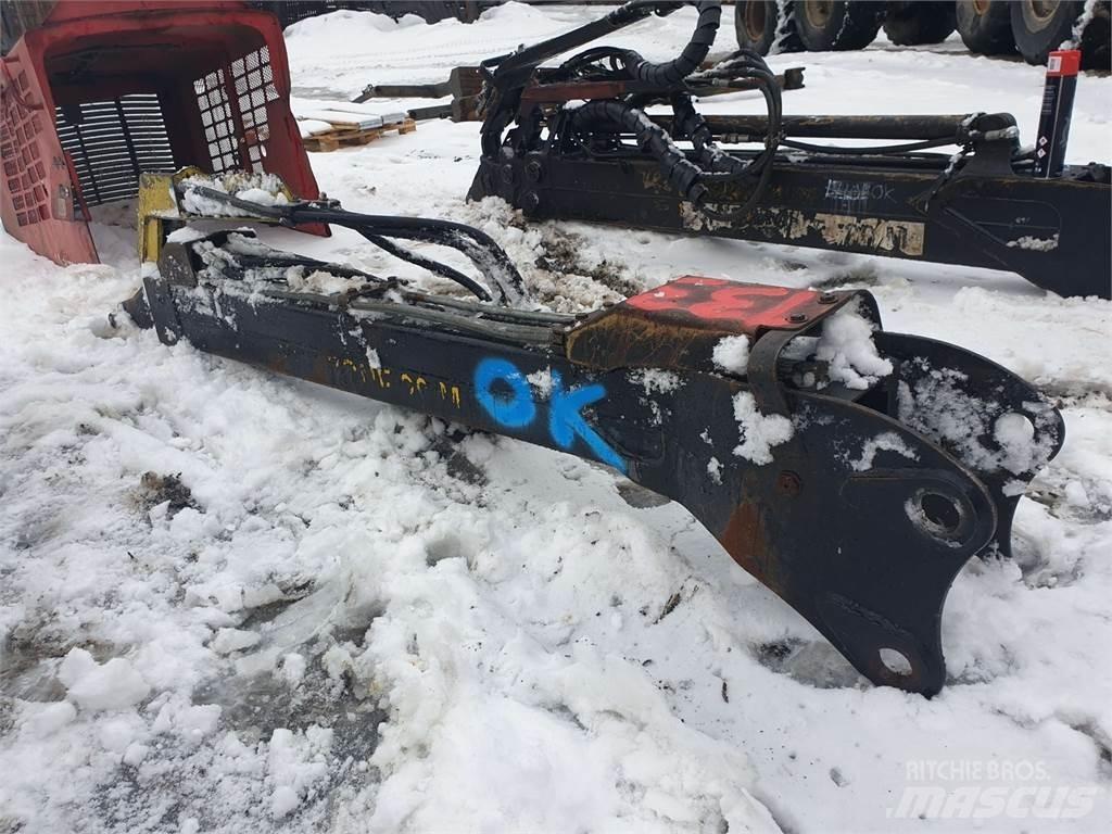 John Deere CF 1 Forvarderi kraanad