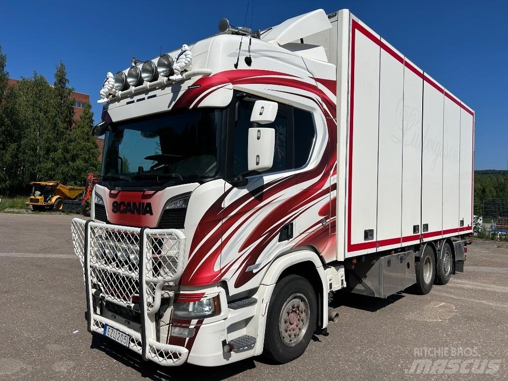 Scania R 650 6x2 Furgoonautod