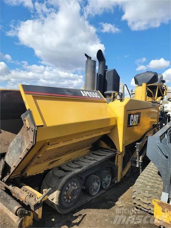 CAT AP-655C Asfaldilaoturid