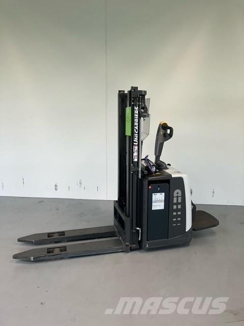 Atlet PSP125 Platvormiga virnastajad