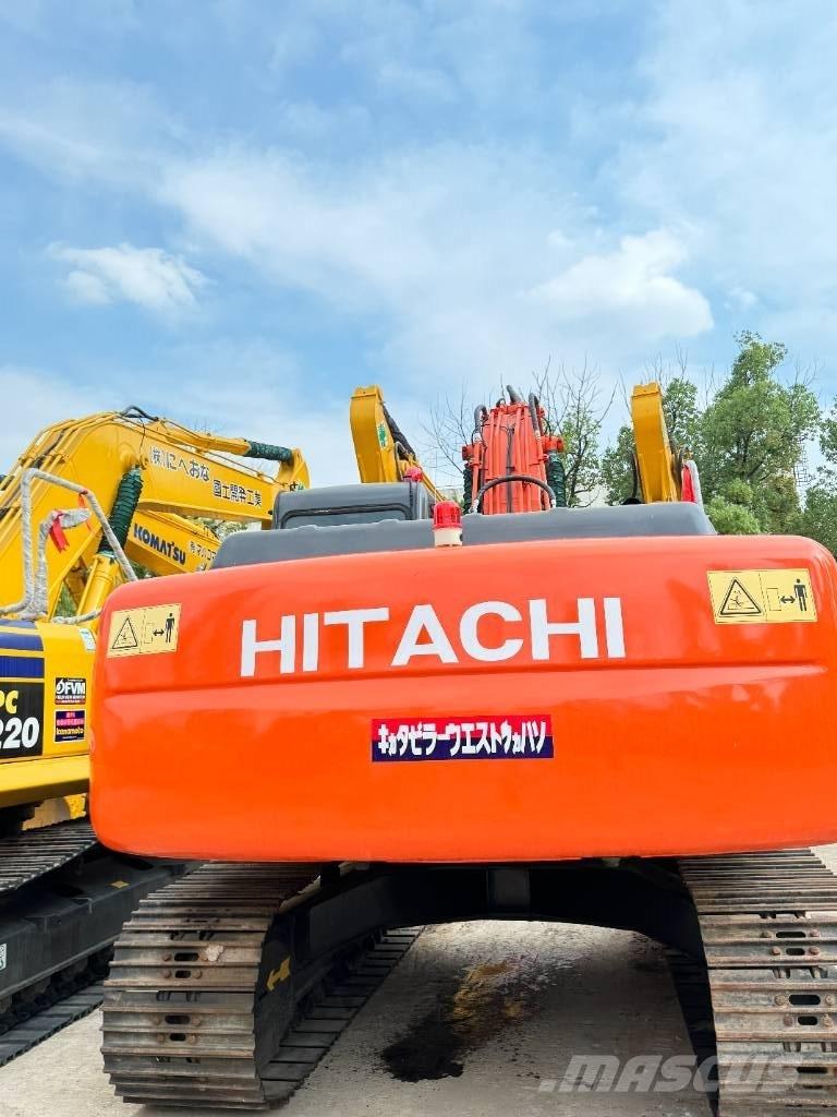 Hitachi ZX 200 Roomikekskavaatorid
