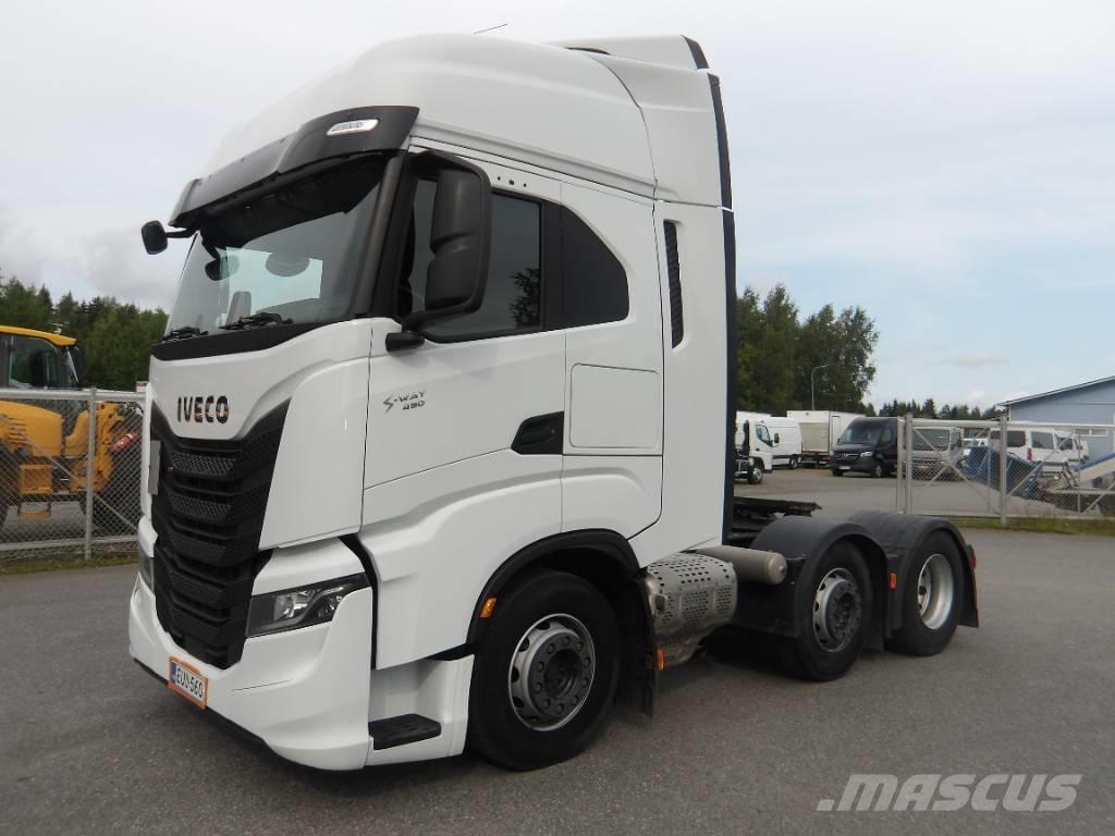 Iveco AS 440 STX Sadulveokid