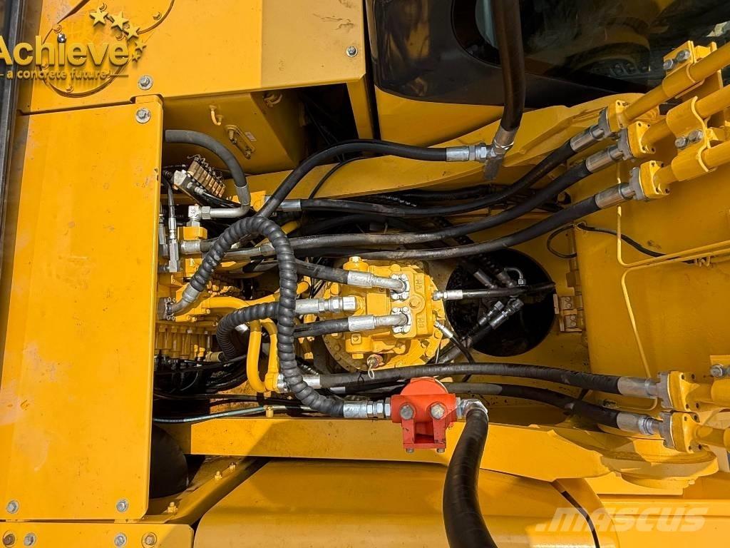 Komatsu PC 300 Roomikekskavaatorid