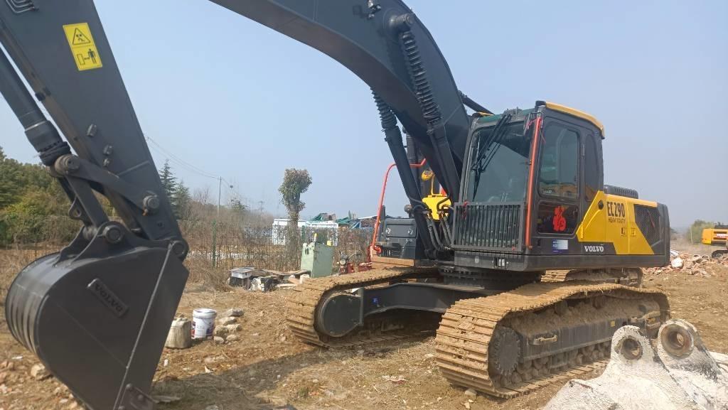Volvo EC 290 B LC Roomikekskavaatorid