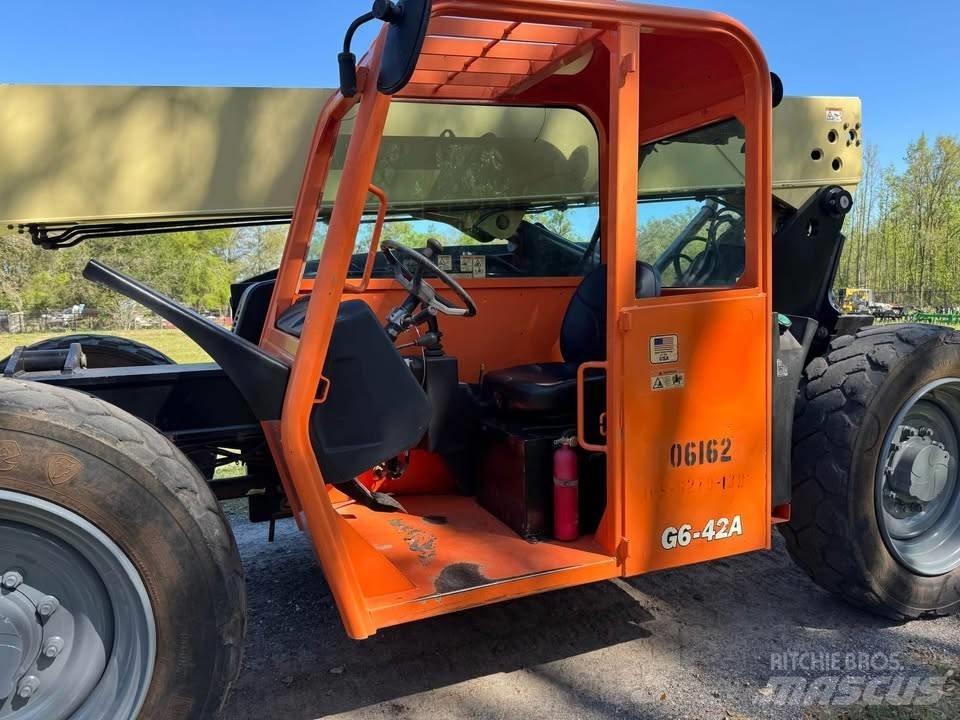 JLG G 6-42 A Teleskooplaadurid