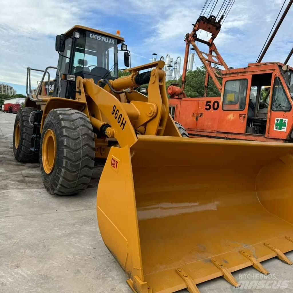 CAT 966 H Rataslaadurid