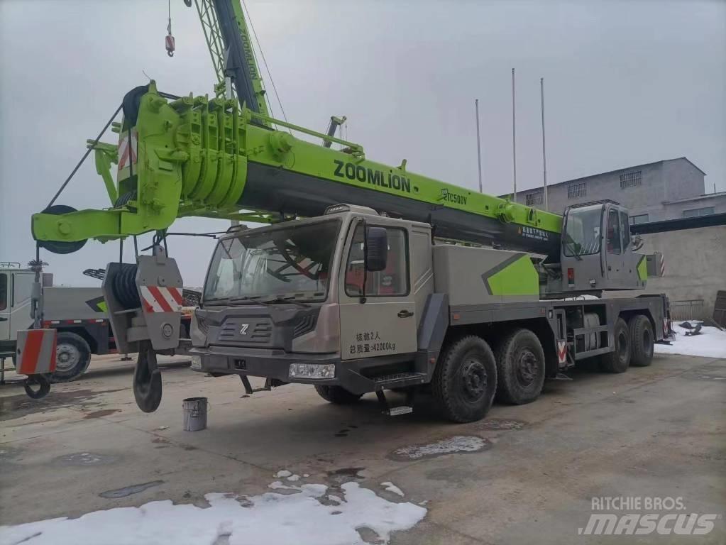 Zoomlion ZTC 500 V Maastikutõstukid