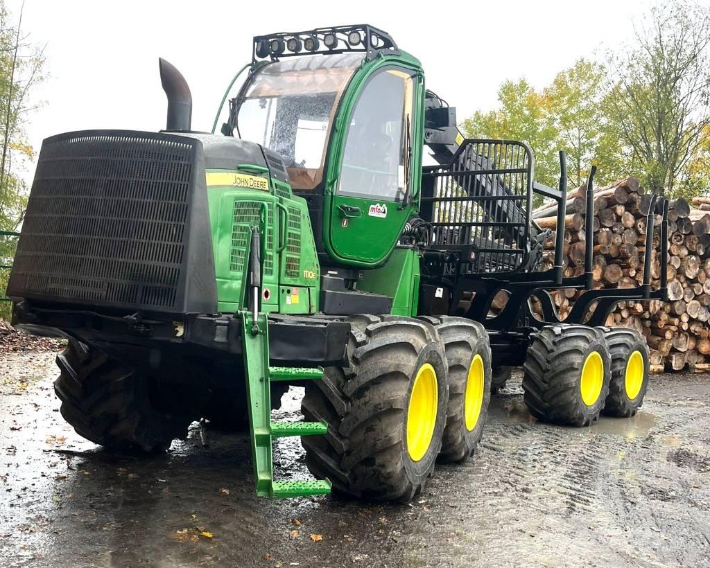 John Deere 1110 E Forwarderid