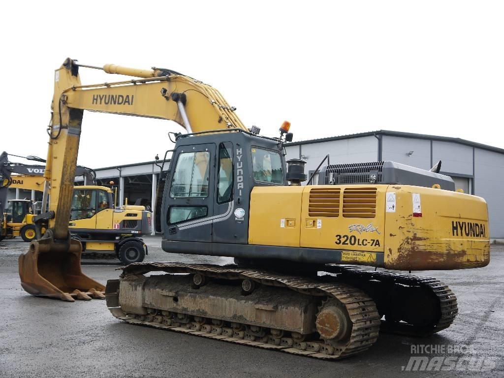 Hyundai R 320 LC-7A Roomikekskavaatorid