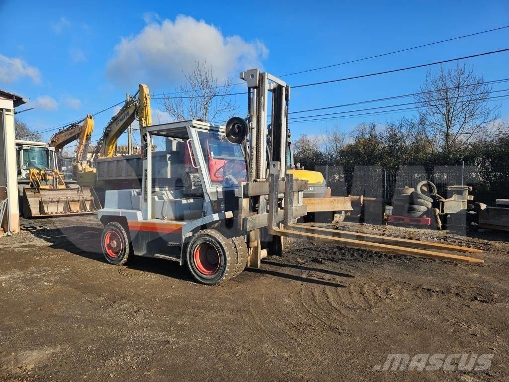 Fiat DL80C Lükandmastiga tõstukid