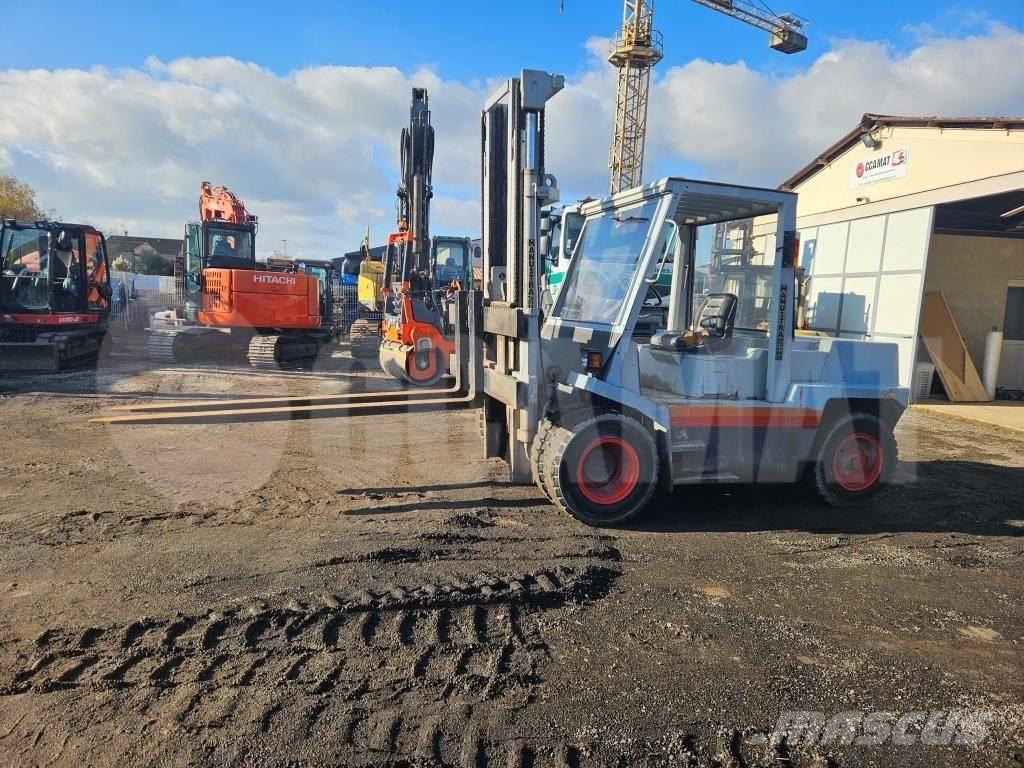 Fiat DL80C Lükandmastiga tõstukid