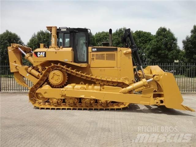 CAT D 8 R Buldooserid