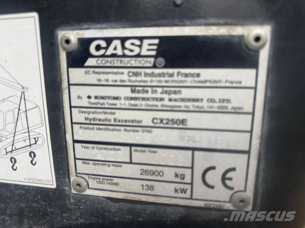 CASE CX 250 E Roomikekskavaatorid