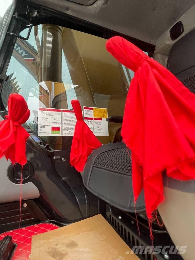 Komatsu PC 360 Roomikekskavaatorid