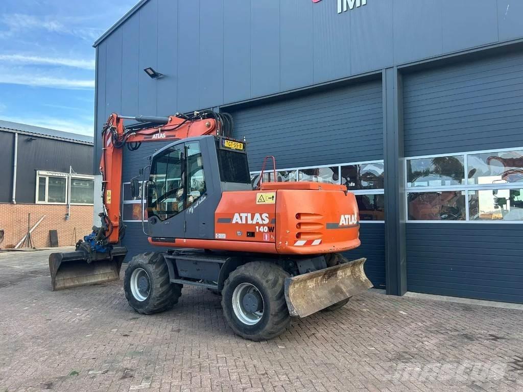 Atlas 140W Ratasekskavaatorid