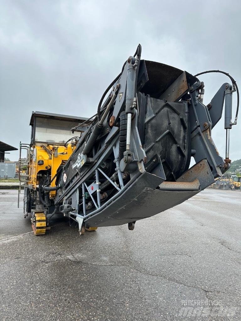 Wirtgen W 1900 Asfaldi külmfreesimise masinad