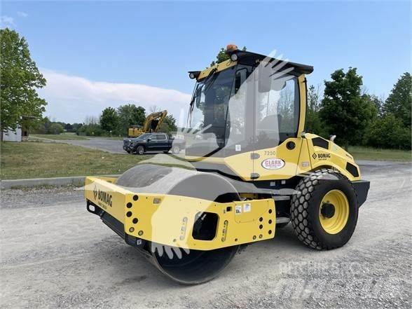 Bomag BW177D-5 Ühe trumliga rullid
