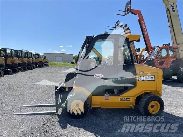 JCB 35 Teleskooplaadurid