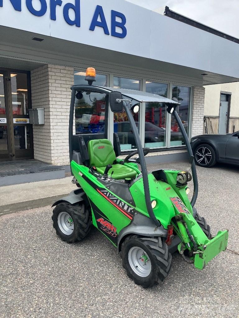 Avant 225 Mitmeotstarbelised laadurid