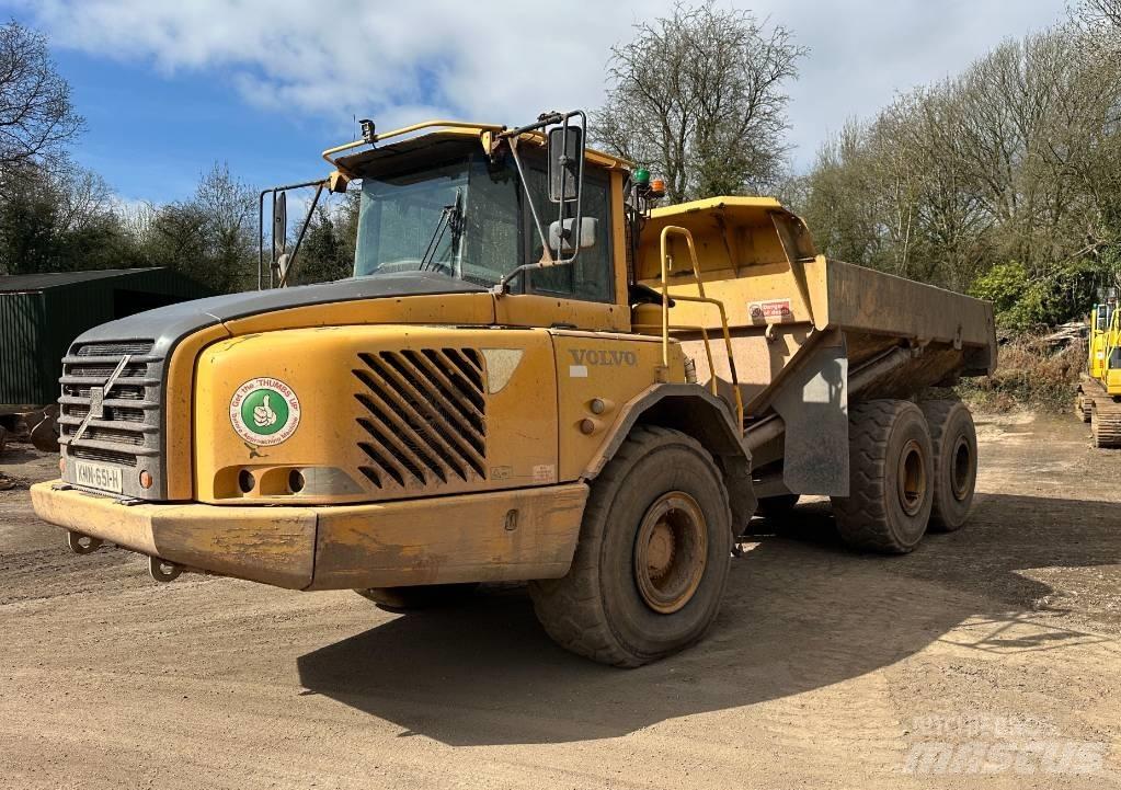 Volvo A 25 D Liigendraamiga pinnaseveokid