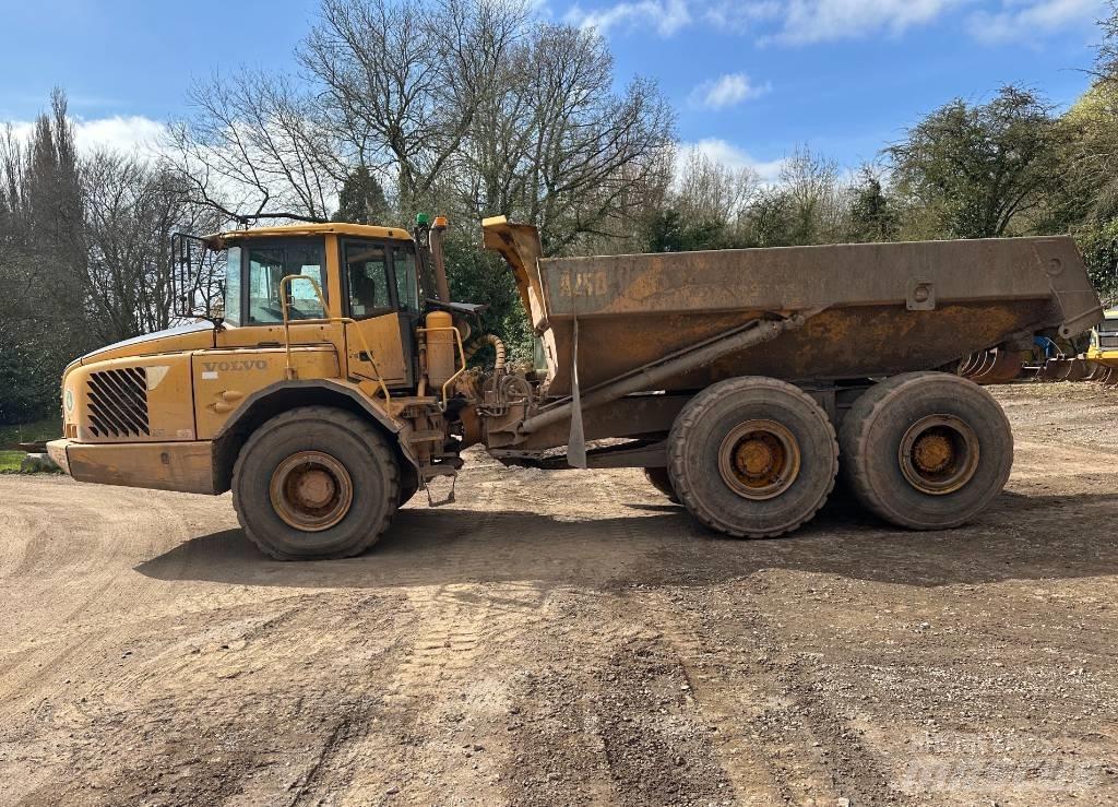 Volvo A 25 D Liigendraamiga pinnaseveokid